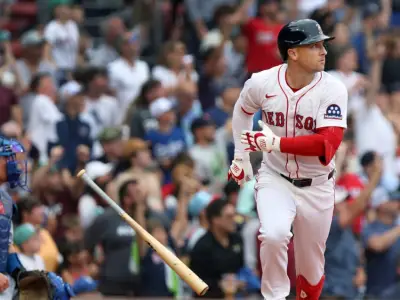 Amid opt-out rumors, Sam Kennedy says Alex Bregman ‘wants to be here’ with Red Sox