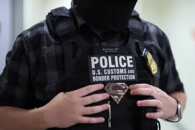 Manhattan judge orders release of gay Jamaican asylum-seeker detained by ICE