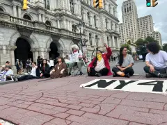 Frustration grows over NY Democrats' 'lack of political courage' on immigration