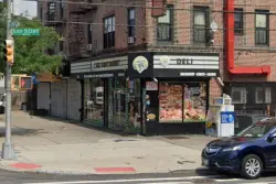 Brooklyn bodega worker stabbed to death, NYPD still searching for suspect