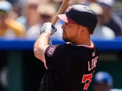 Red Sox reportedly showing interest in recently released first baseman Nathaniel Lowe