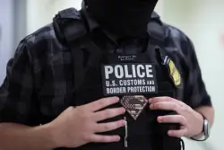 Manhattan judge orders release of gay Jamaican asylum-seeker detained by ICE