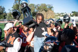 McClymonds’ dynasty marches on in Silver Bowl played in John Beam’s memory